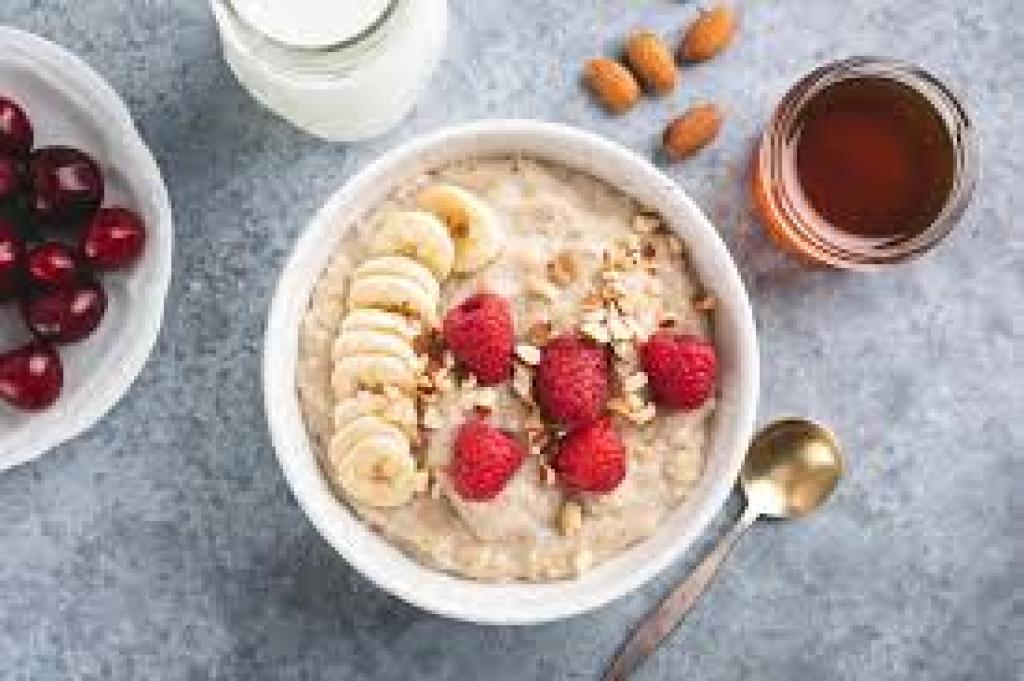 I Ate Oatmeal Every Morning for 30 Days: Here’s What Really Happened